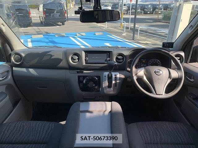 Nissan NV350 Caravan 2020-03 280708-1