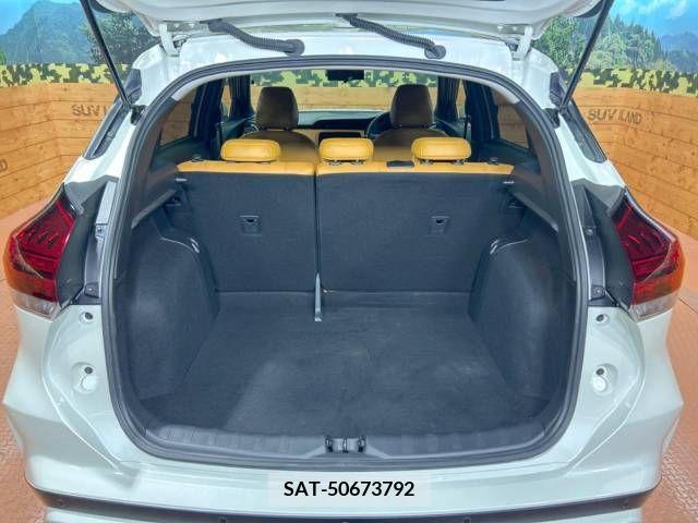 Nissan KICKS 2021-11 314966-10