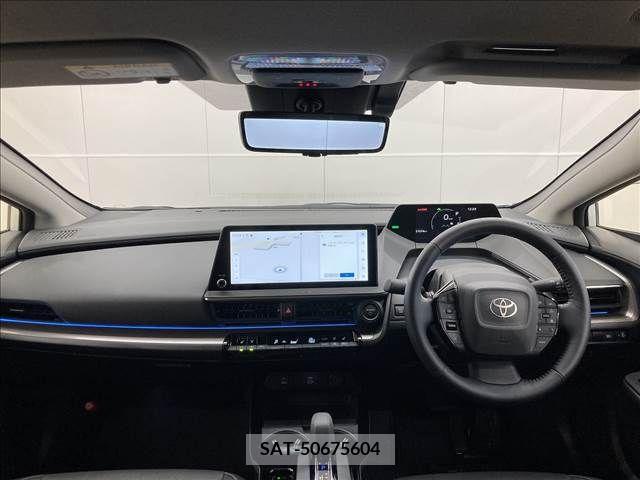 Toyota PRIUS 2023-04 340897-1
