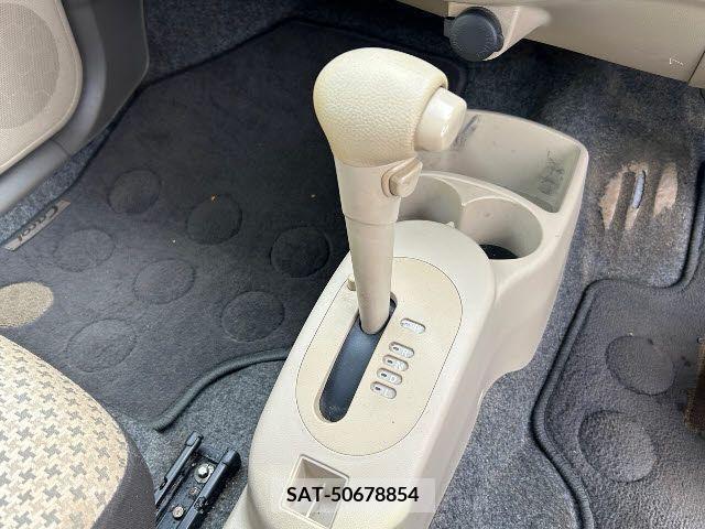 Mazda CAROL 2010-04 208328-19