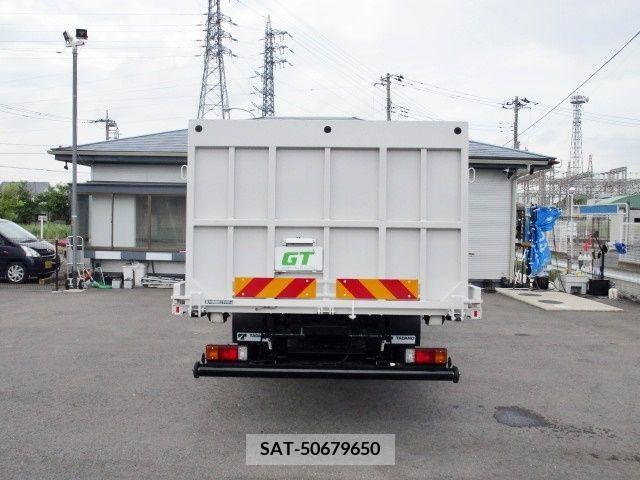 Hino DUTRO 2023-11 296693-6