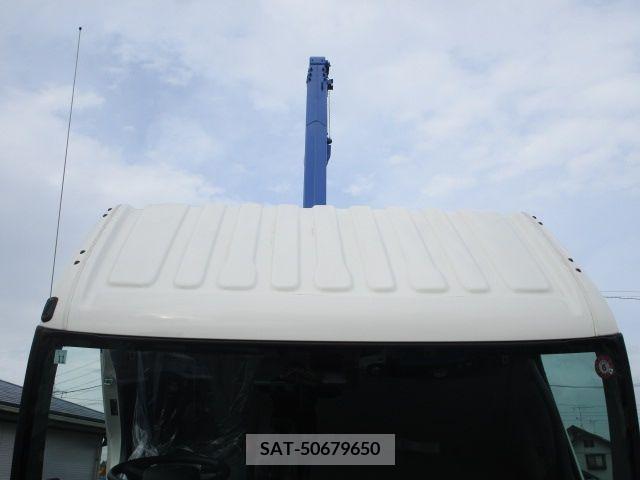 Hino DUTRO 2023-11 296693-7