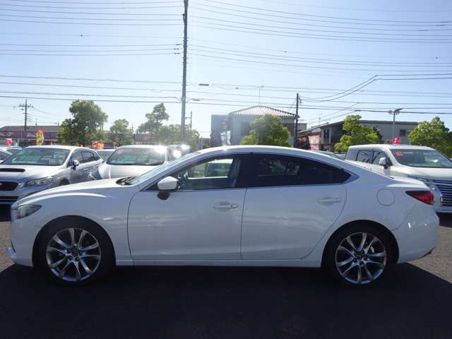 Mazda ATENZA 2013-08 22751-8