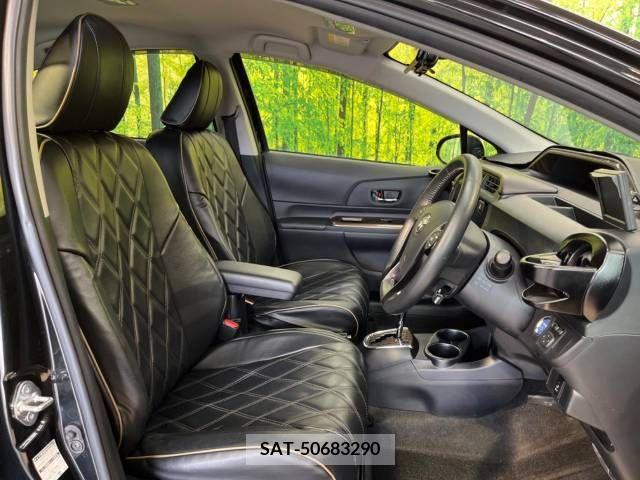 Toyota AQUA 2015-09 379365-8