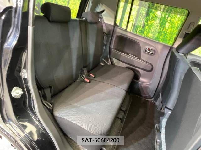 Suzuki MR WAGON 2012-04 278370-9