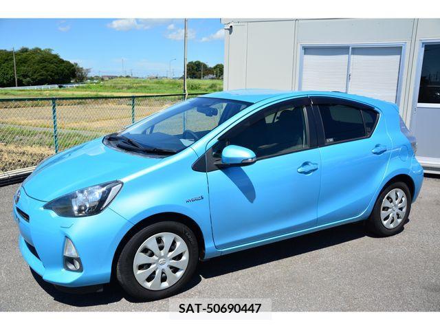 Toyota AQUA 2012-03 257429-5