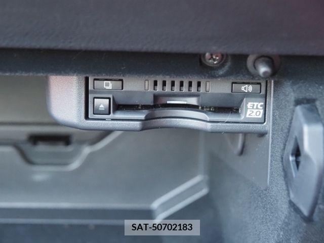 Lexus IS 2022-07 354264-26