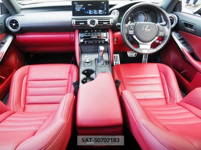 Lexus IS 2022-07 354264-10