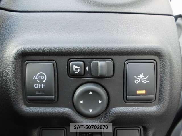 Nissan NOTE 2015-08 280136-4