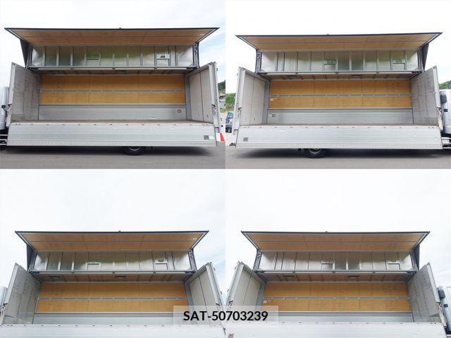 MITSUBISHI FUSO Fighter 2015-11 323118-9