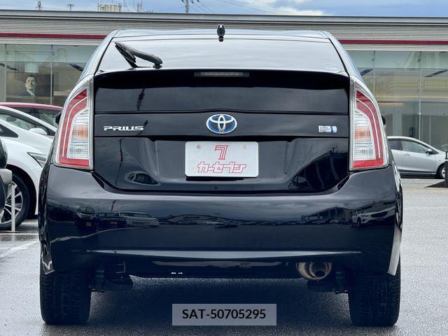 Toyota PRIUS 2012-02 327871-6