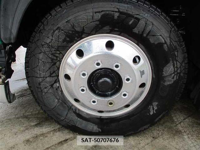 Isuzu GIGA 2008-05 271064-11
