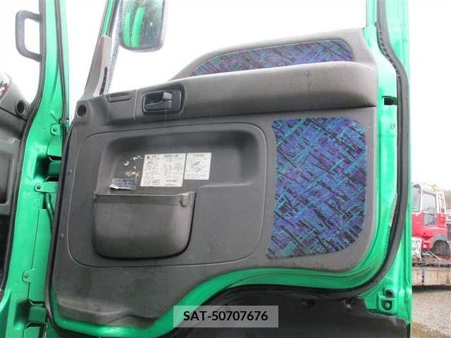Isuzu GIGA 2008-05 271064-22