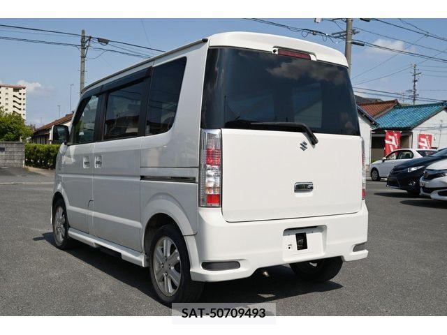 Suzuki EVERY WAGON 2011-06 301783-2