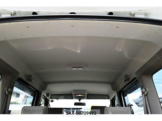 Suzuki EVERY WAGON 2011-06 301783-15