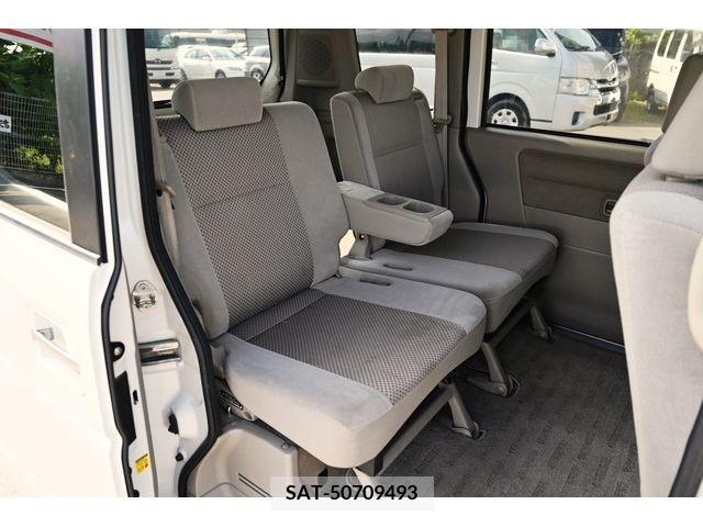 Suzuki EVERY WAGON 2011-06 301783-10
