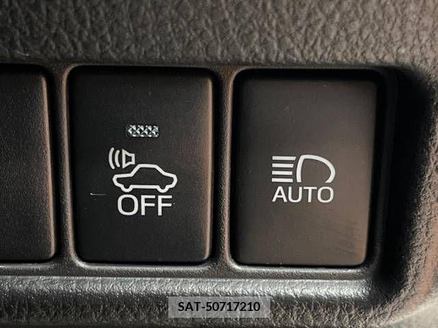 Toyota C-HR 2017-09 294920-8