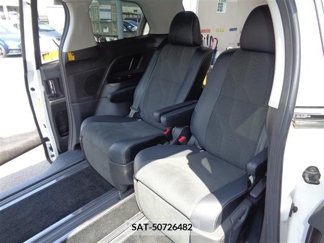 Toyota ESTIMA 2013-09 252132-19