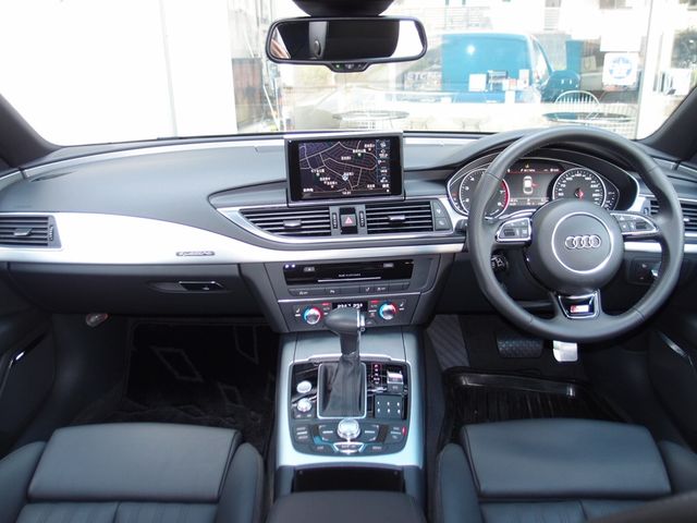 Audi A7 2012-10 7459-1