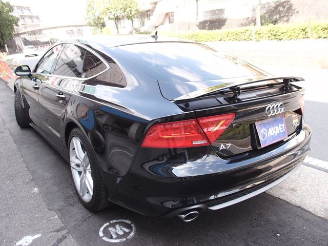 Audi A7 2012-10 7459-2