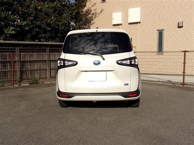 Toyota SIENTA 2021-04 23645-7
