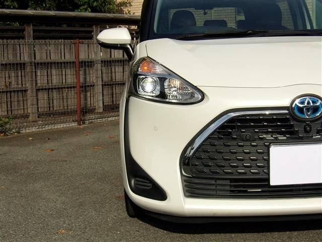 Toyota SIENTA 2021-04 23645-9