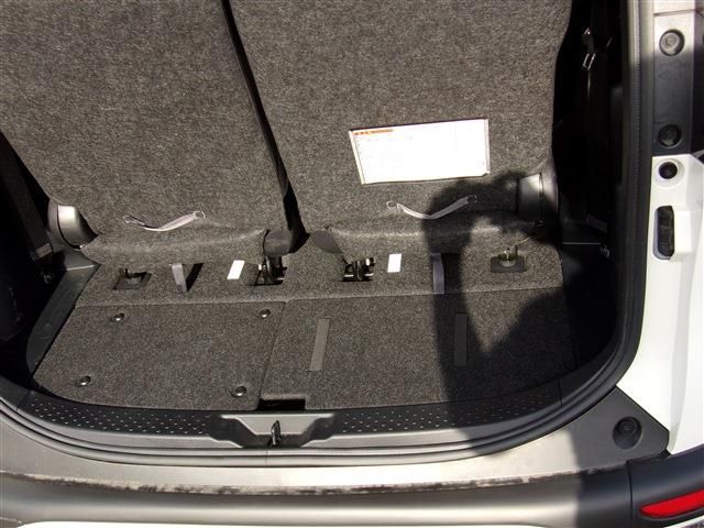 Toyota SIENTA 2021-04 23645-26
