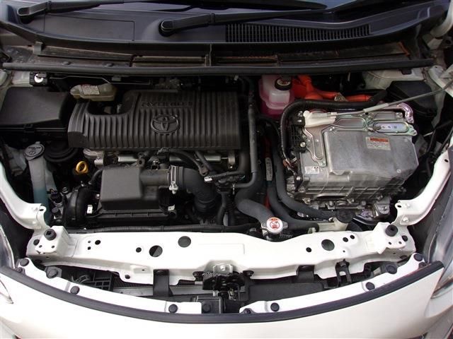 Toyota SIENTA 2021-04 23645-29