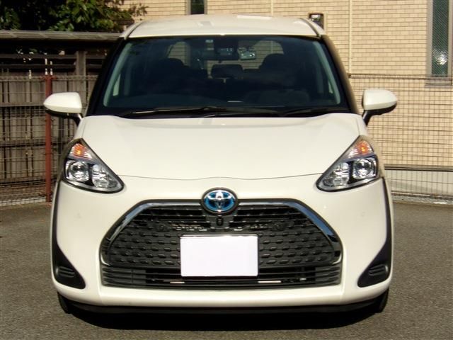 Toyota SIENTA 2021-04 23645-2