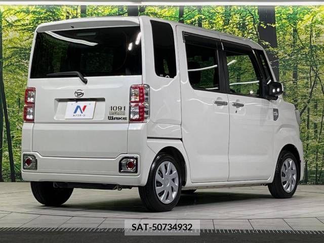Daihatsu WAKE 2016-08 310539-17