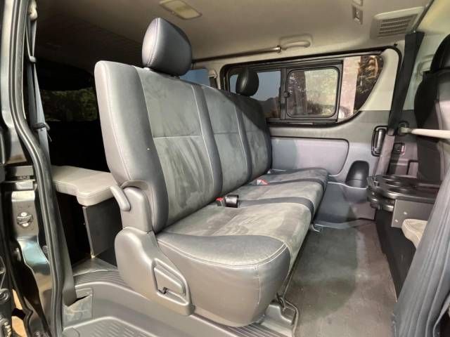 Toyota HIACE VAN 2016-03 191437-8