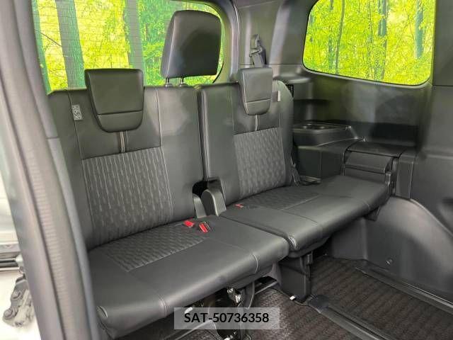 Toyota NOAH HYBRID 2023-02 337057-10