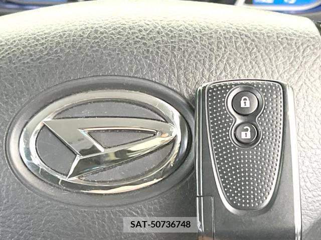 Daihatsu MOVE CONTE CUSTOM 2017-03 254529-3