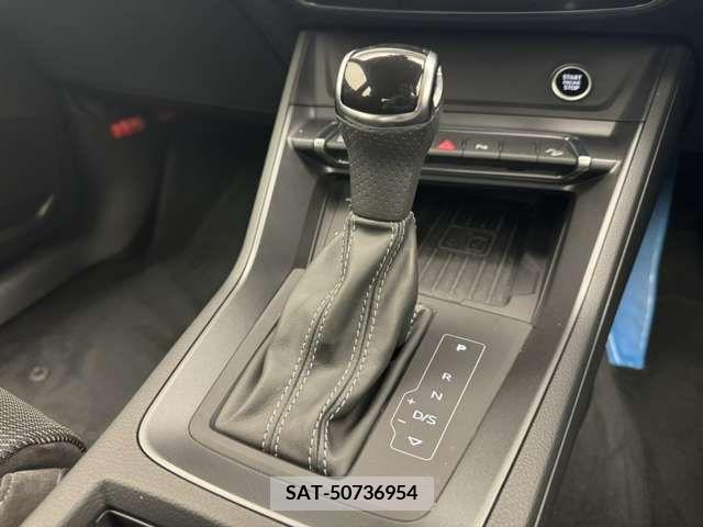 Audi Q3 2022-12 261242-13