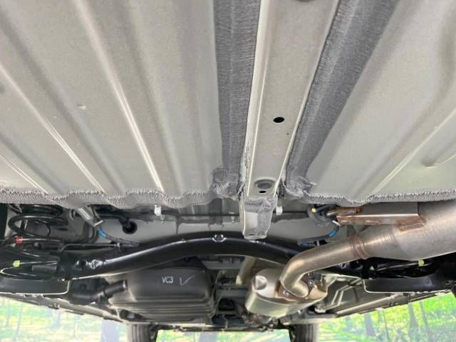 Toyota NOAH 2023-07 196223-19