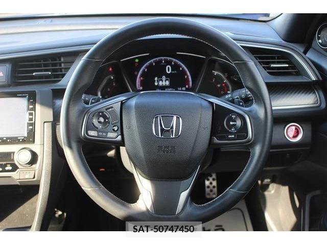 Honda CIVIC 2017-11 221553-13