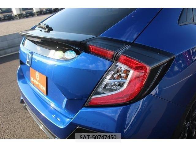 Honda CIVIC 2017-11 221553-9