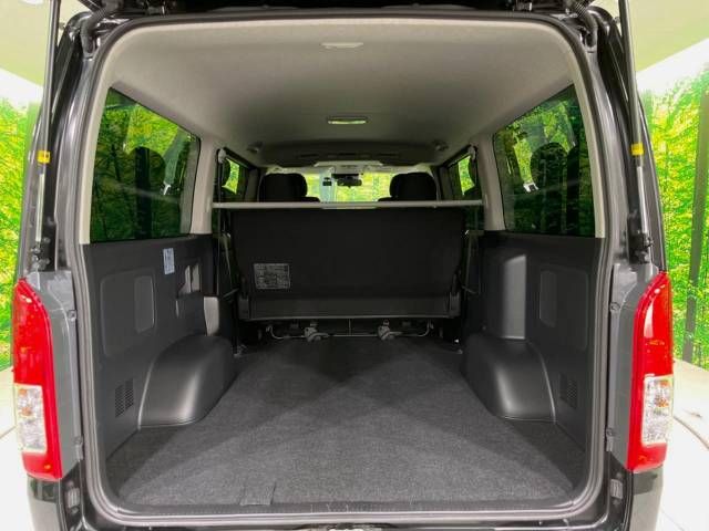 Toyota HIACE VAN 2022-09 15804-10
