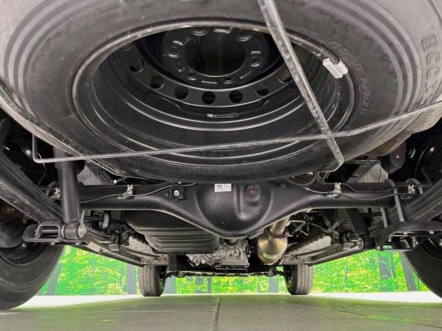 Toyota HIACE VAN 2022-09 15804-19