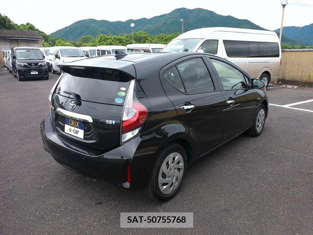 Toyota AQUA 2019-06 314126-2