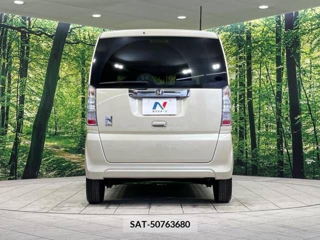 Honda N BOX 2017-04 306698-15