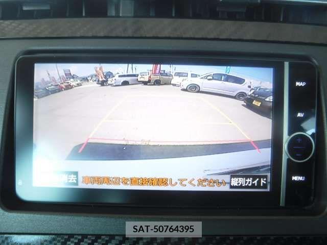 Toyota PRIUS 2013-02 371746-15