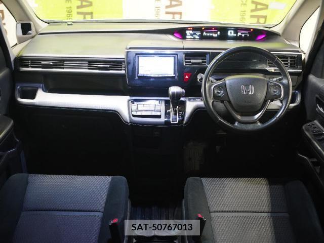 Honda STEP WGN 2015-07 368870-2