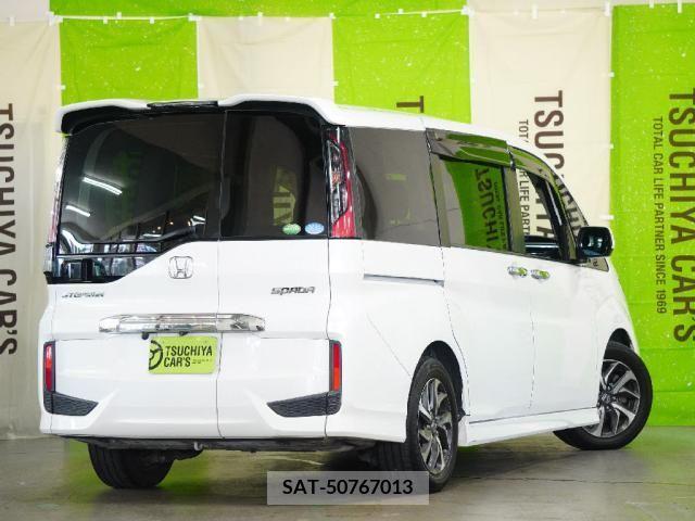 Honda STEP WGN 2015-07 368870-1