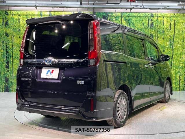 Toyota ESQUIRE 2015-04 217045-18