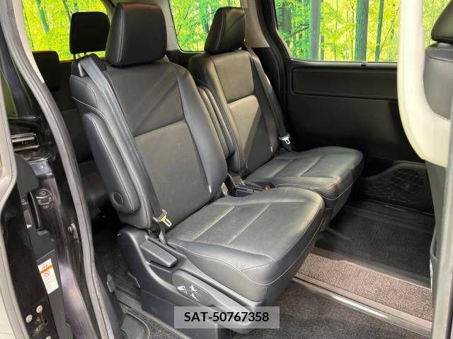 Toyota ESQUIRE 2015-04 217045-9