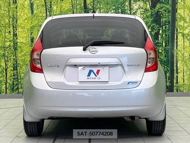 Nissan NOTE 2013-12 375979-15