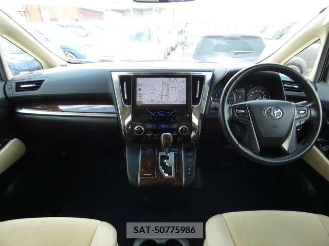 Toyota ALPHARD 2019-01 281606-1