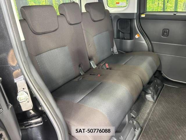 Toyota ROOMY 2021-11 330156-9