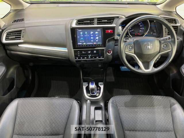 Honda FIT HYBRID 2014-04 304055-1